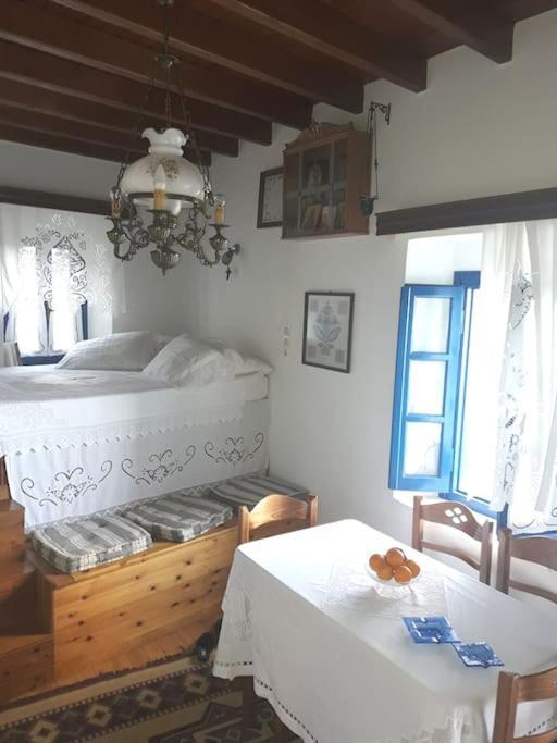 Emporios Traditional Sea View House Emporeios  Exterior photo